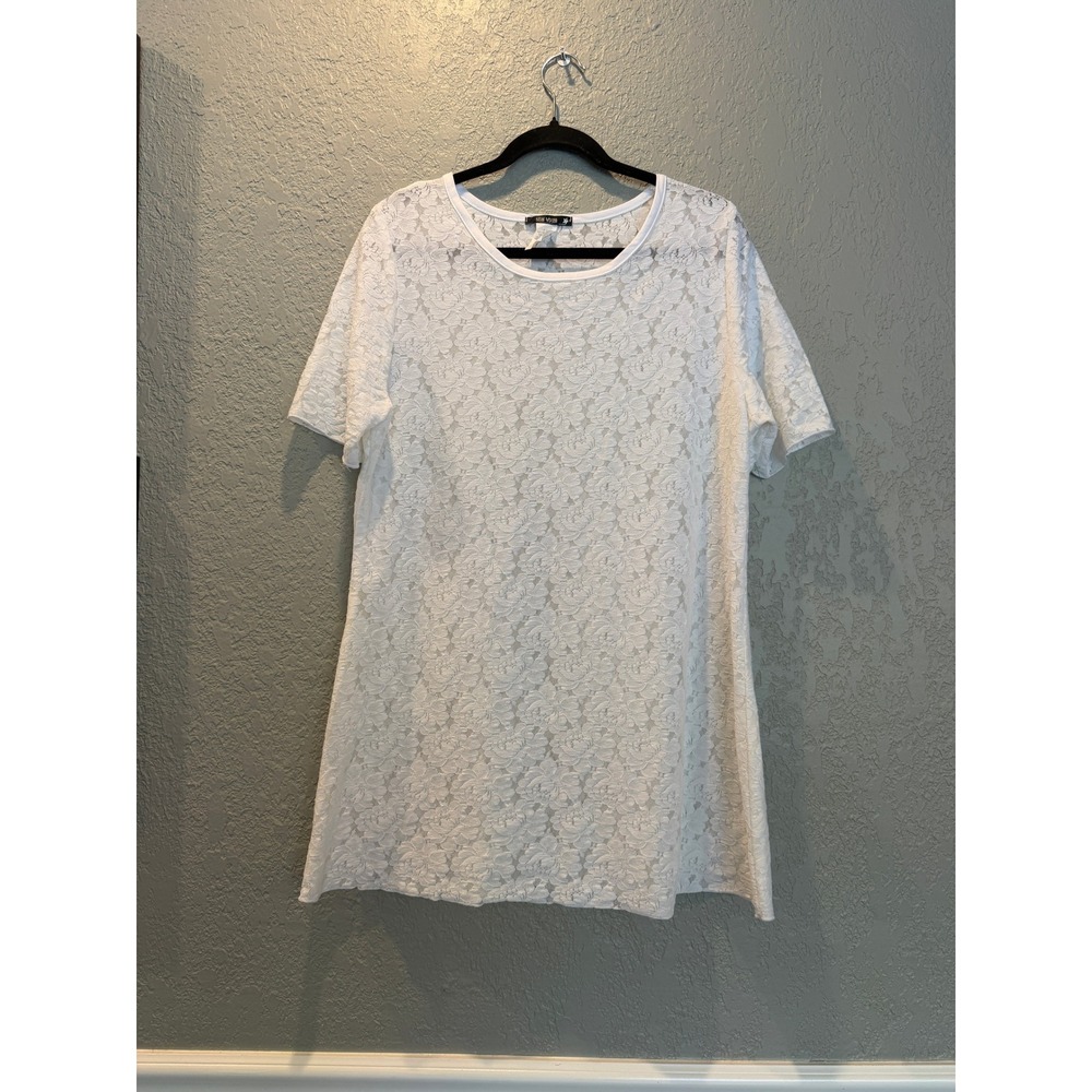 Star Vixen Womens Plus 18W White Floral Lace Short Sleeve Tunic Top